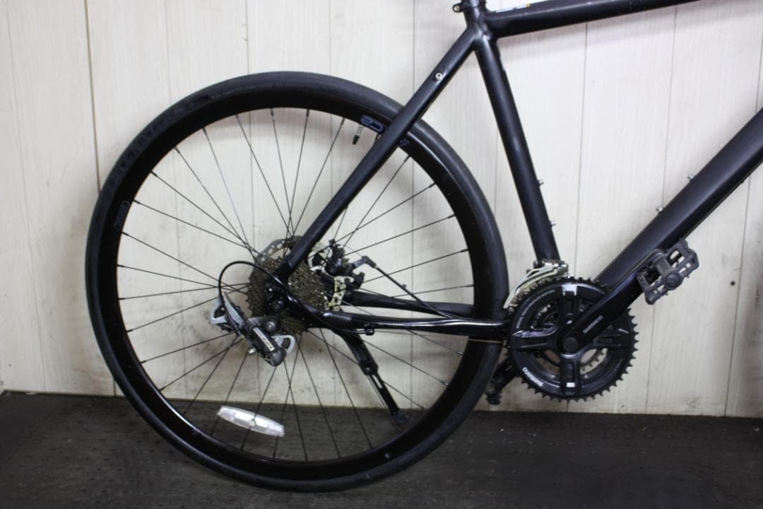 キャノンデール BADBOY FATTY 700Cアルミ24速 520mmクロス