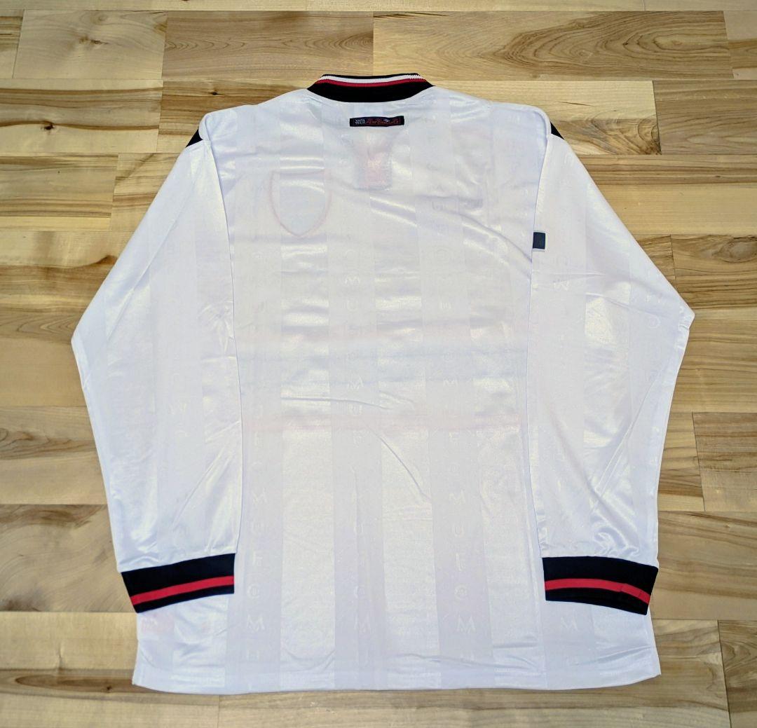 ウェア Umbro Manchester United 97/99 Away