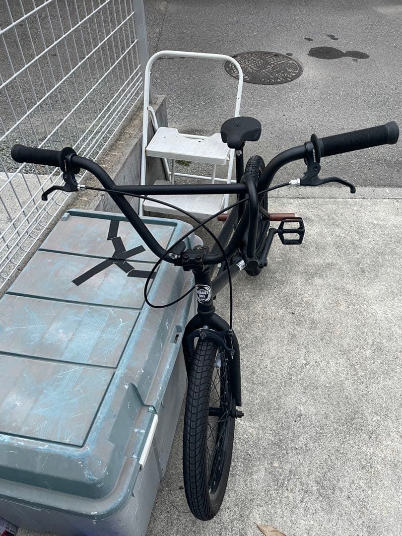 引取限定　ダーカスワン BMX バイク