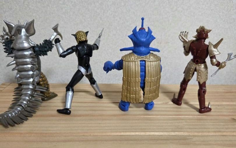 ト*ン様 超動αウルトラ怪獣【全20種コンプセット】