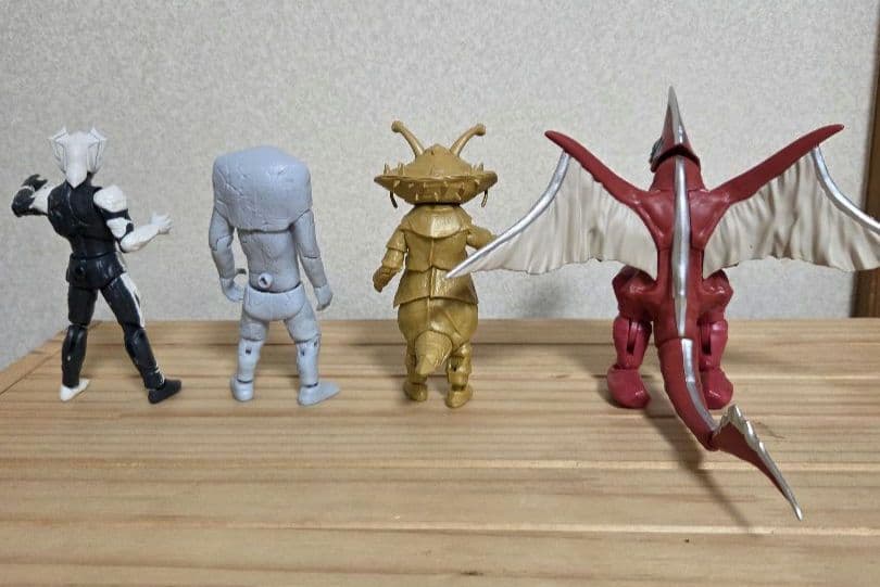 ト*ン様 超動αウルトラ怪獣【全20種コンプセット】