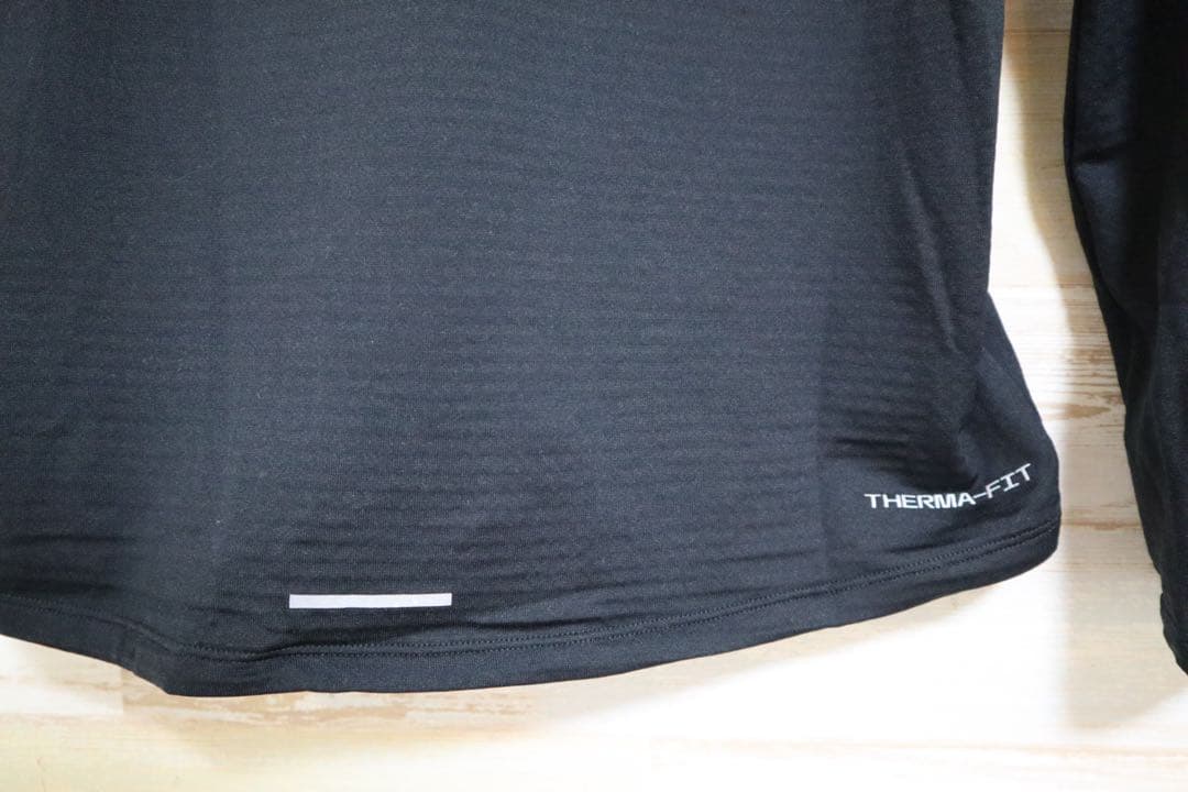 Lサイズ　NIKE ナイキ　エレメント ランニング ハーフジップ 長袖シャツ　黒