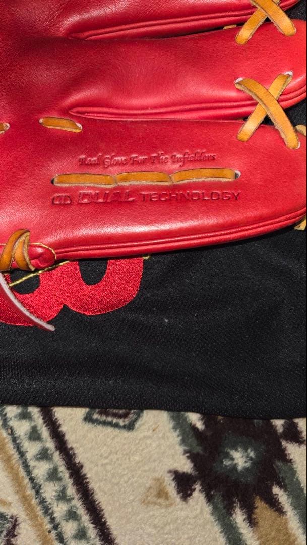 Wilson 硬式グローブ 赤　硬式内野手用