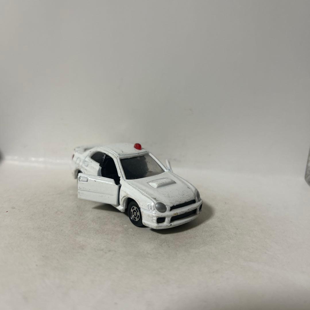 トミカ SUBARU IMPREZA WRX No.54 覆面パトカー　白