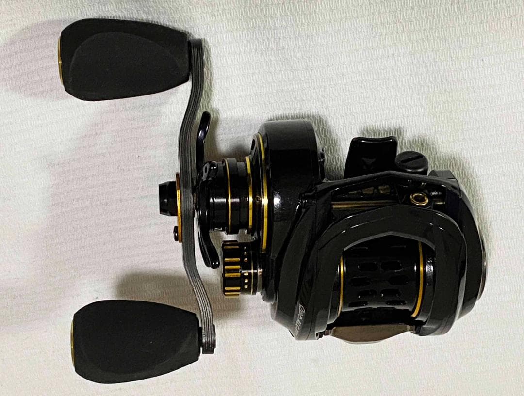 アブガルシア　レボ　エーエルシー　ＢＦ７（Revo ALC-BF7）【左巻】新品