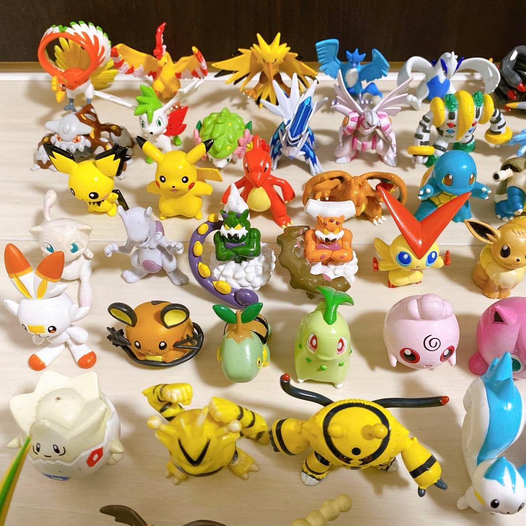 ポケモン モンコレ 100体セット スイクン ライコウ エンテイ等