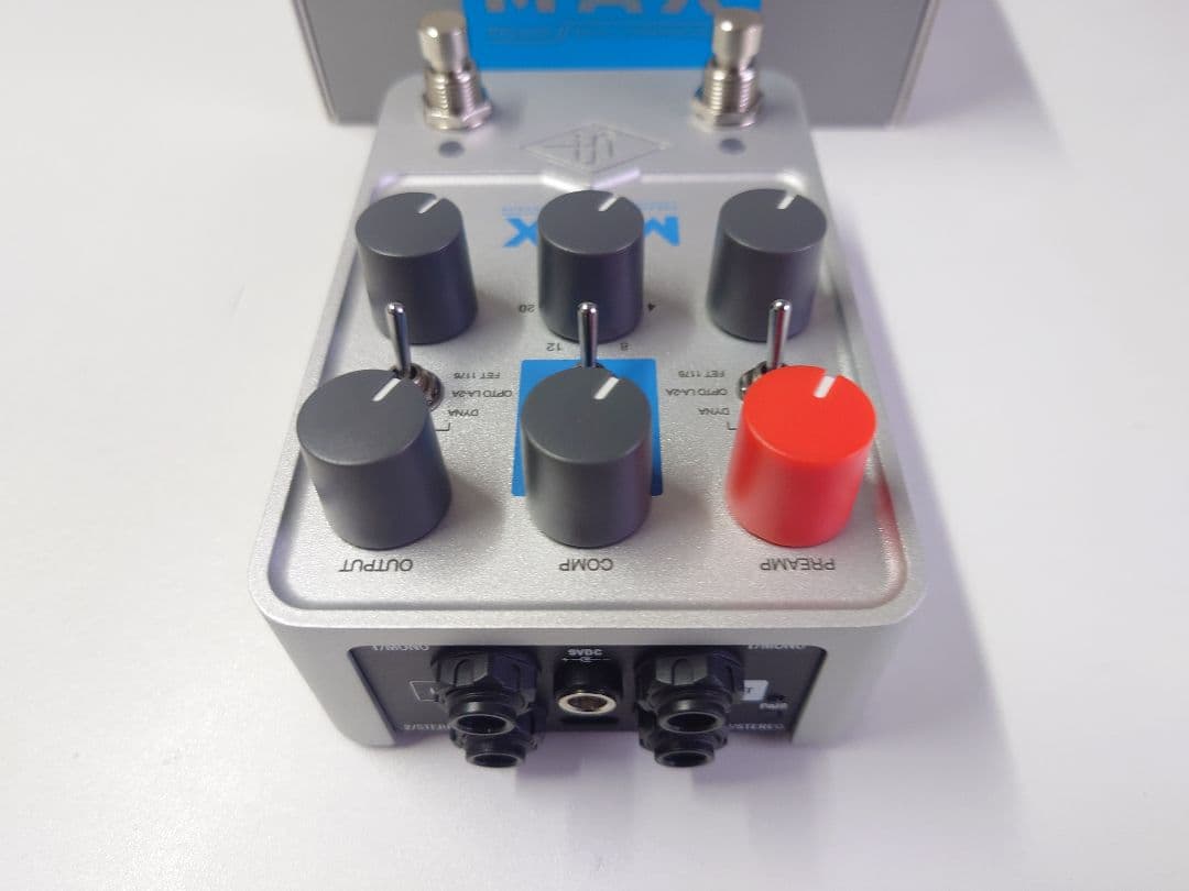 UAFX MAX デュアルコンプ プリアンプ (v2.0済) 新同品