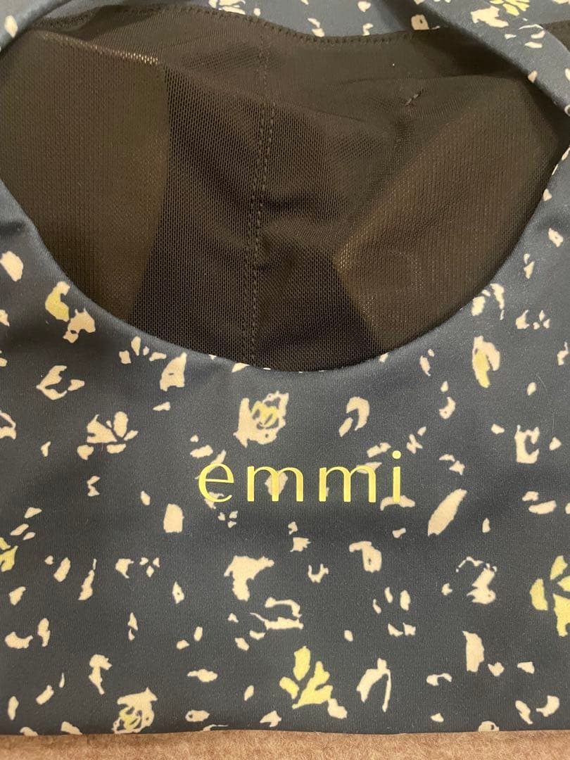【emmi】ネイビー花柄 0サイズ