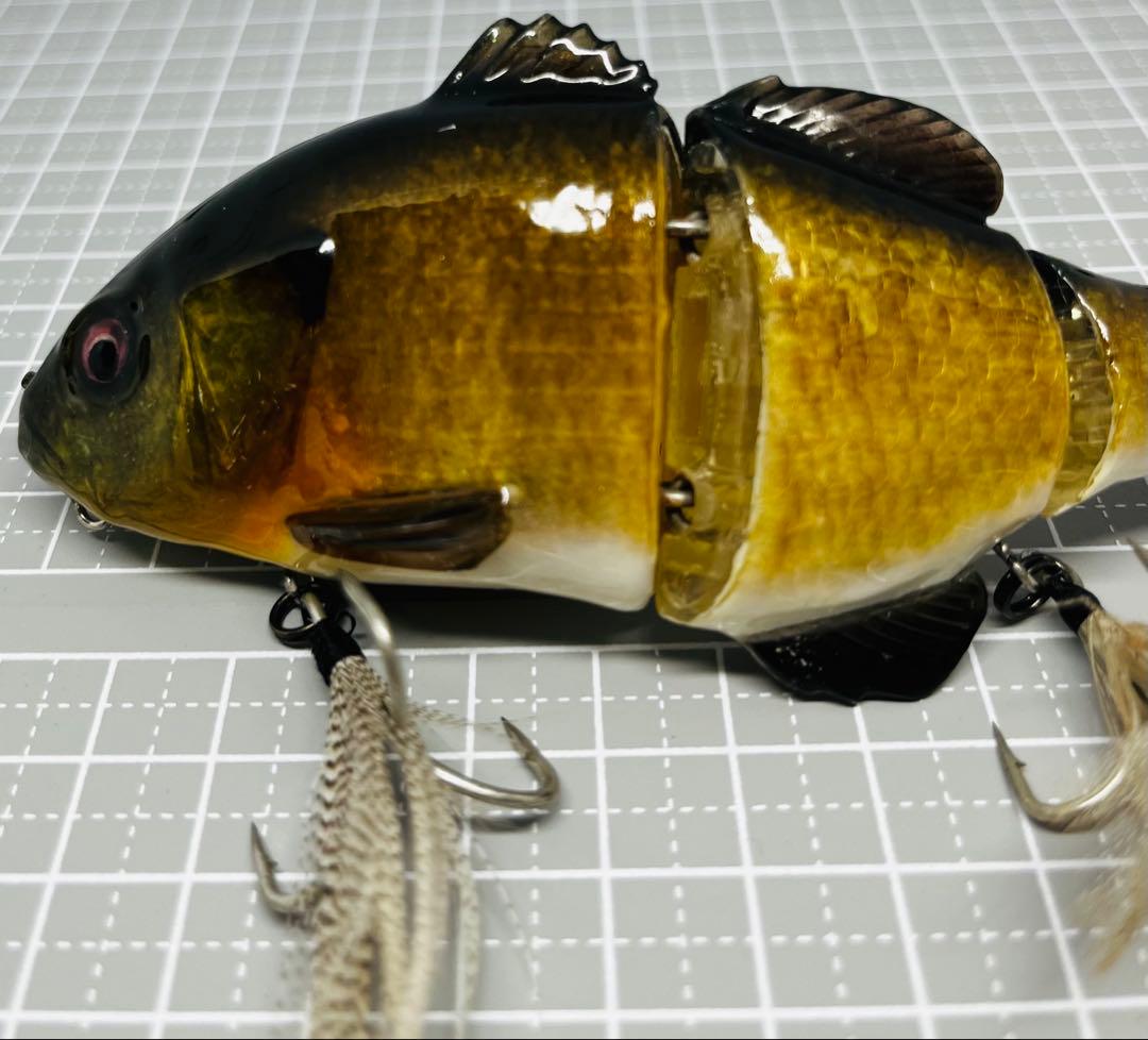 フレッシュベイトルアーズ　チビタレル　ブルーギル　魚皮
