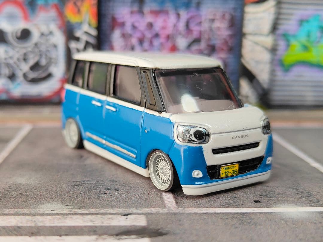 トミカ改造 ダイハツ ムーヴ キャンバス 全塗装☆深リムホットウィール