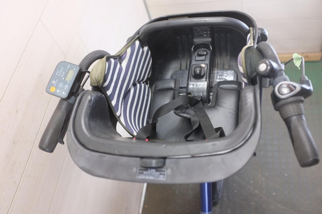 ぴょん)新基準　パナ ギュット　3段　13.2Ah（5点灯）充電器あり