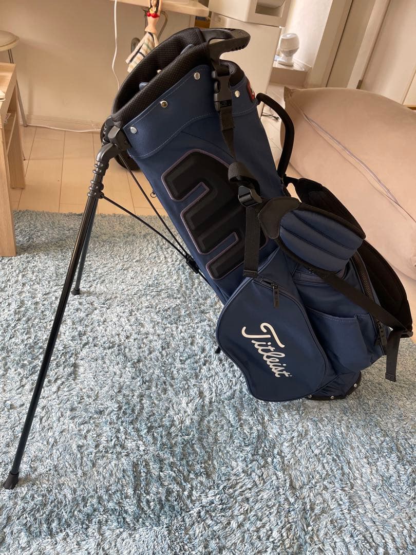 Titleist プレイヤーズ4 ゴルフスタンドバッグ ネイビー