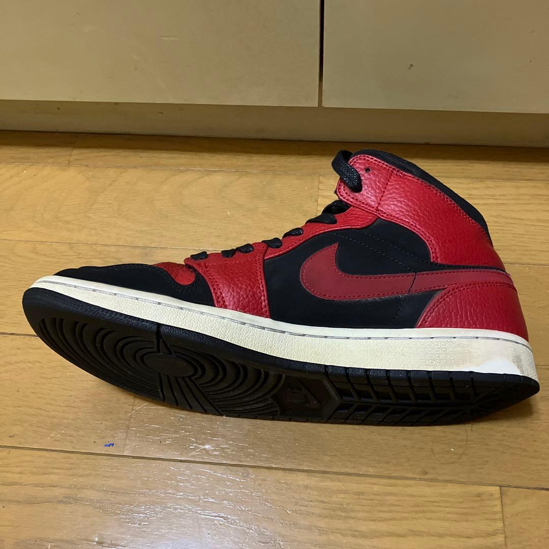 NIKE AIR ジョーダン1 赤黒白