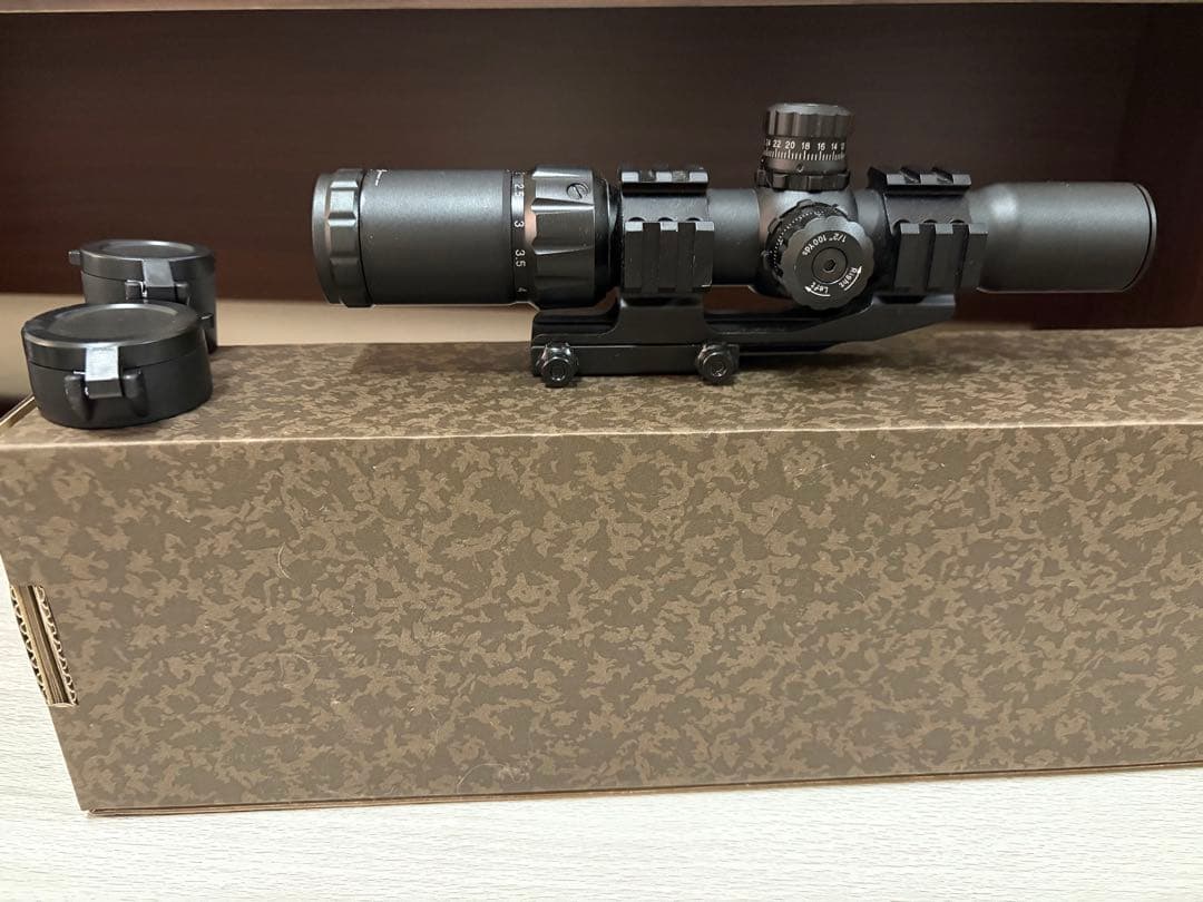まこと　サバゲー　ライフルスコープ1.5-4×30mm