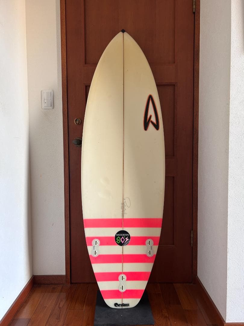 価格相談歓迎　ROBERTS 5.5　モダン80S ロバーツ　中古サーフボード