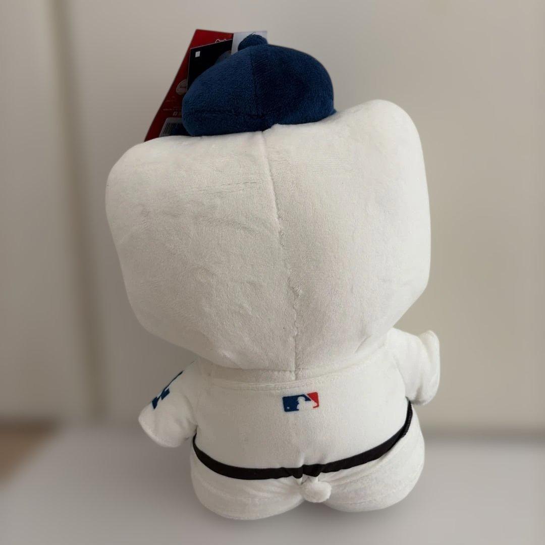 激レア 30cm ハローキティ×ドジャース コラボ ぬいぐるみ MLB公式