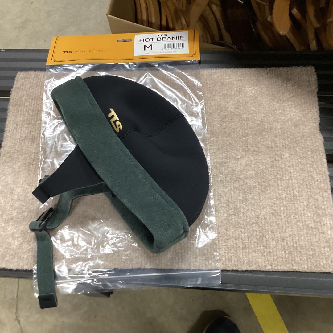 新品格安TLS HOT BEANIE. Mあったかくてオシャレでアゴ紐で取れない