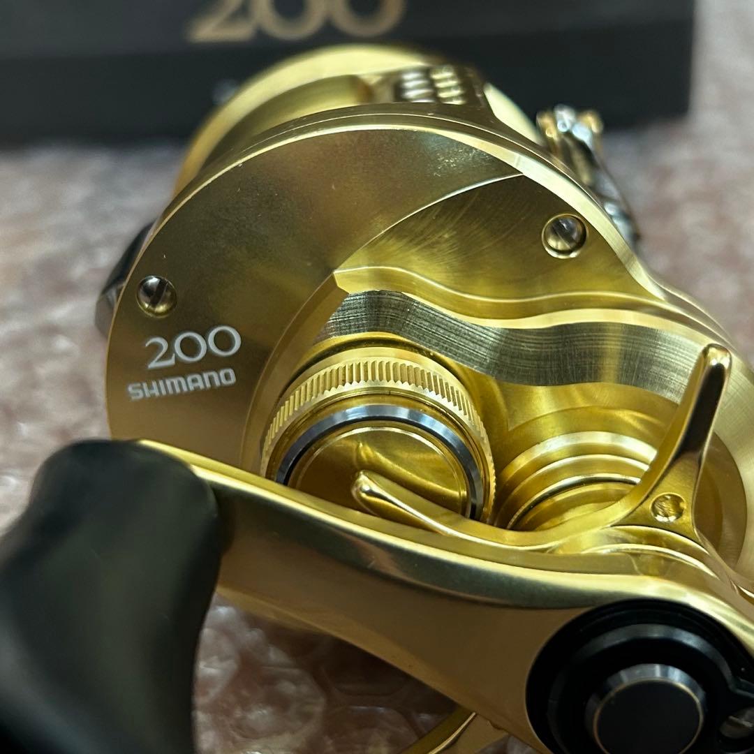 シマノ 21 カルカッタコンクエスト 200 右