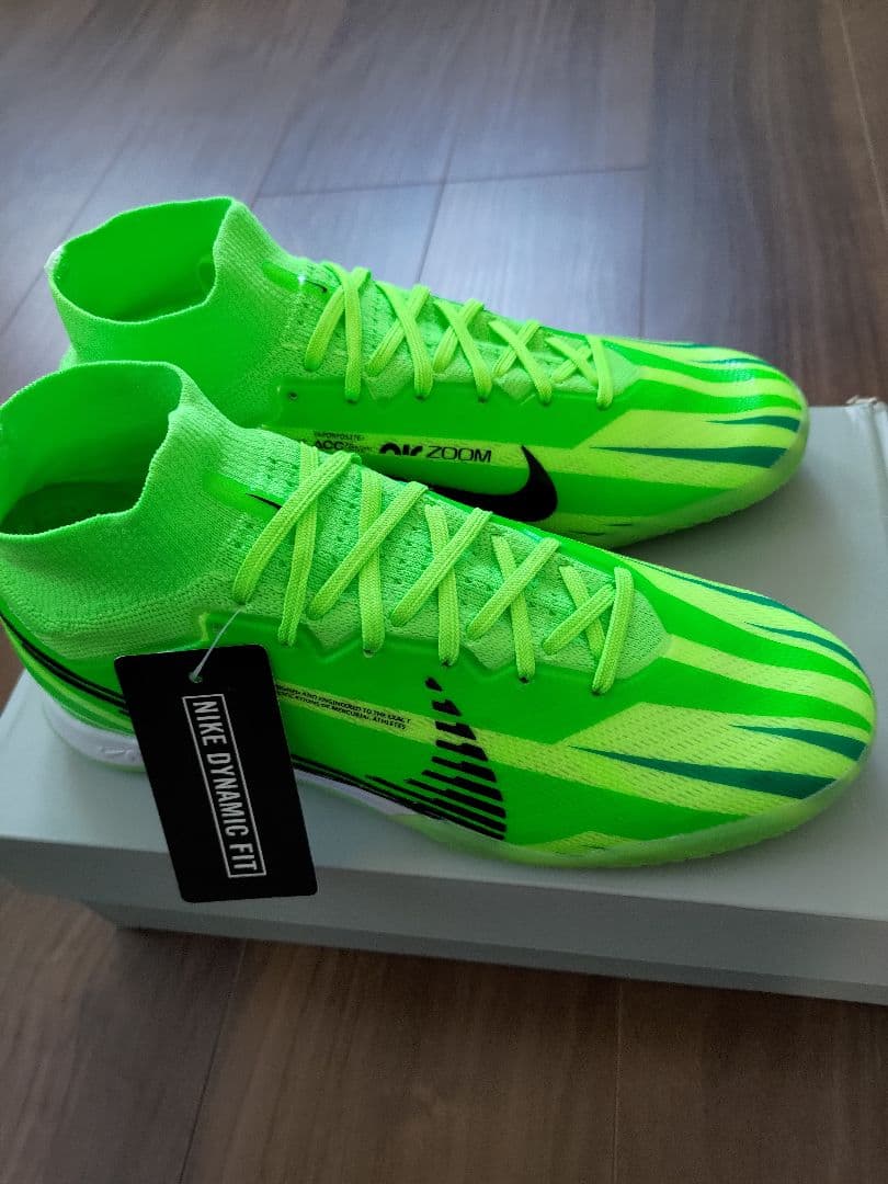 Nike マーキュリアル スーパーフライ9 フットサルシューズ
