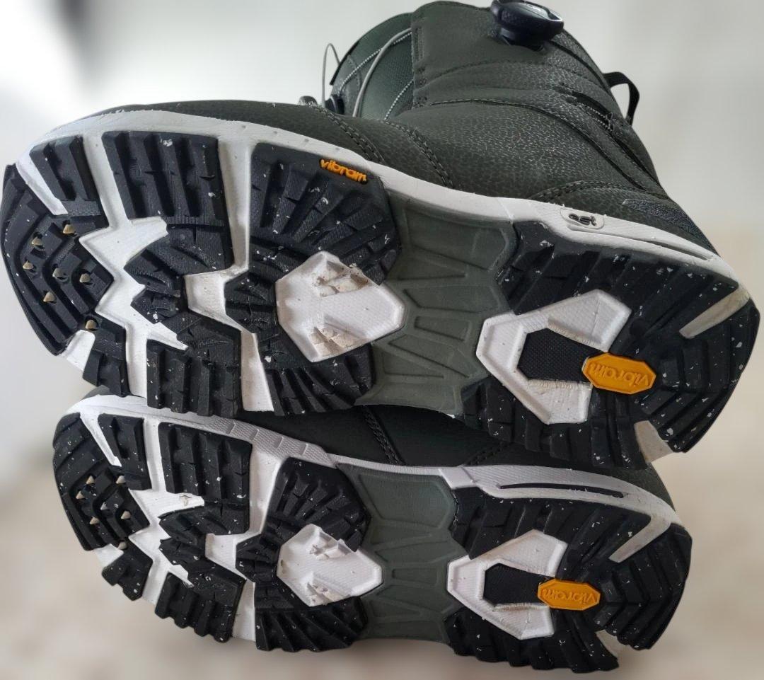 綺麗　BURTON PHOTON スノーボードブーツ バートン　ダークグリーン