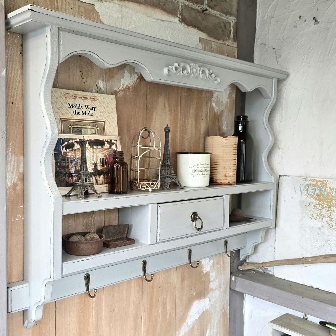 フレンチアンティークシャビー壁掛けシェルフ　ワイド700 モール 引き出し