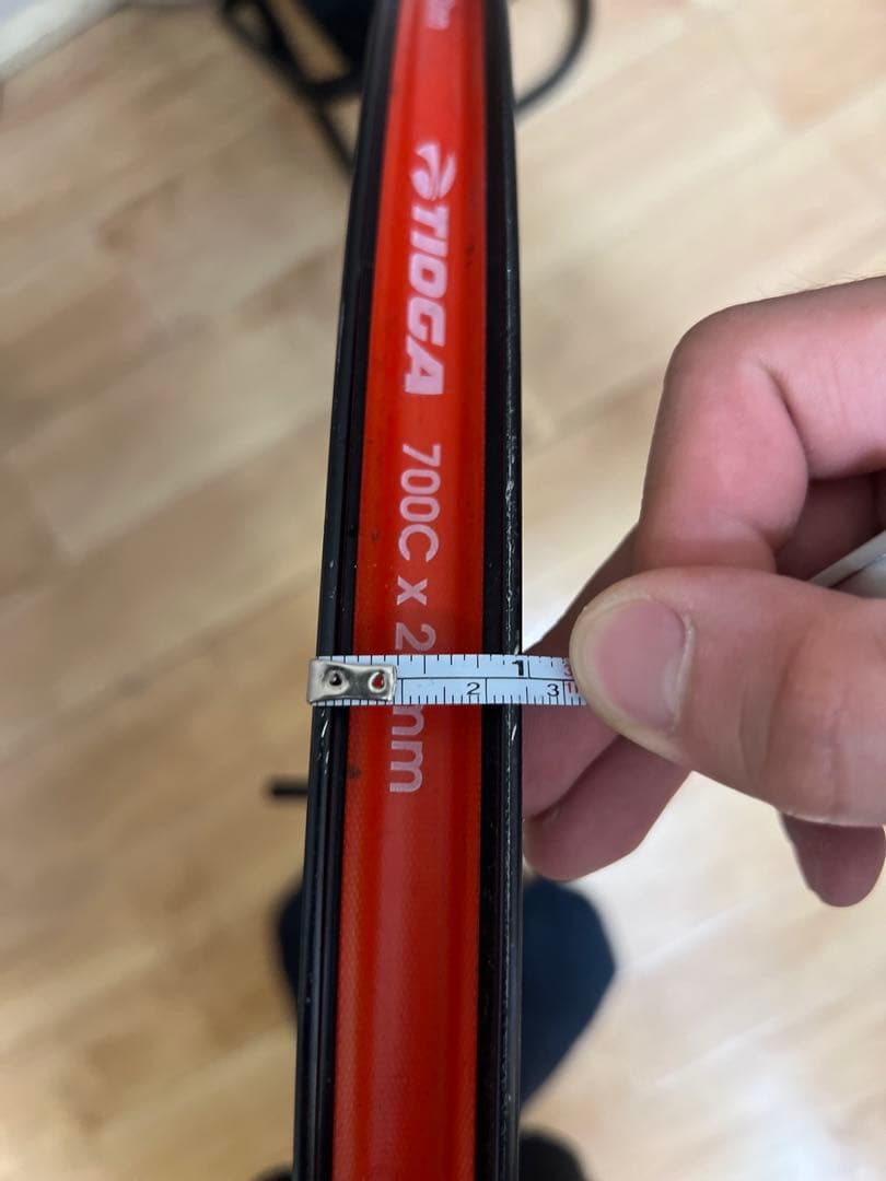 700C ピスト  フロントホイール クリンチャー