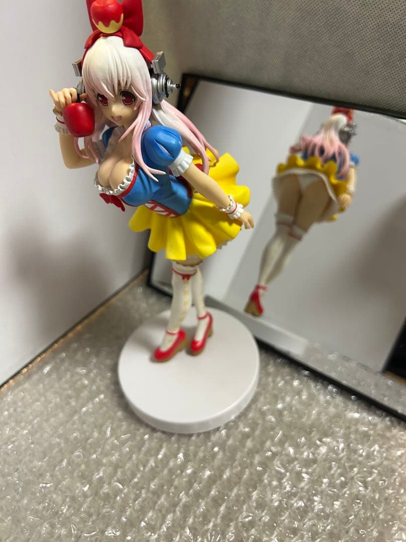 3体　すーぱーそに子　おとぎばなしフィギュア　ランプの精　しらゆき　ナース