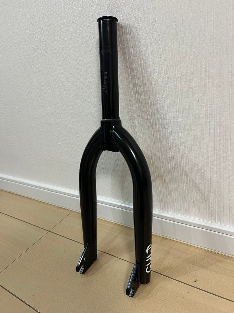 【新品】CULT カルト 16インチ フロントフォーク 完成車用 BMX