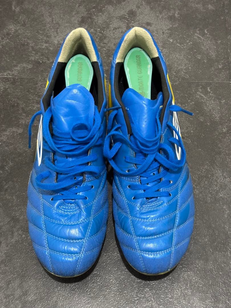 アンブロ サッカースパイク アクセレイター プロ FG 28.5cm