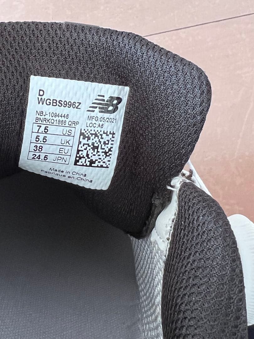 新品！ニューバランス ゴルフシューズ 996 レディース24.5 シルバー ボア