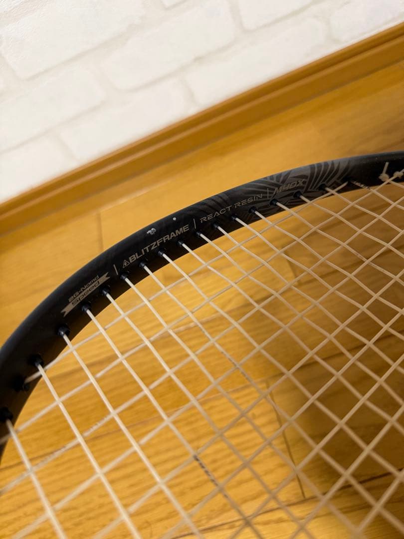 YONEX VOLTRAGE 8V テニスラケット 軟式用