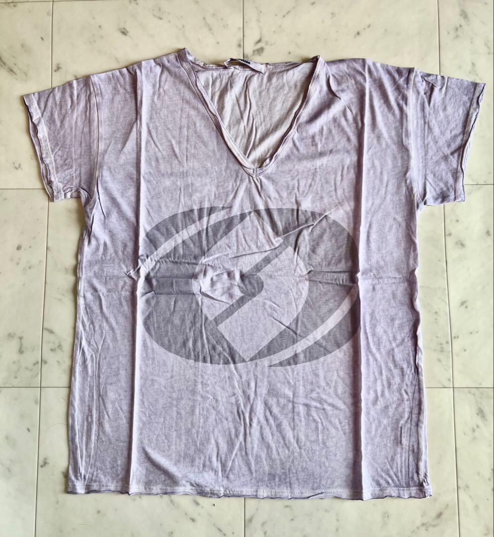 ラベンダー Vネック Tシャツ　 Ｓサイズ