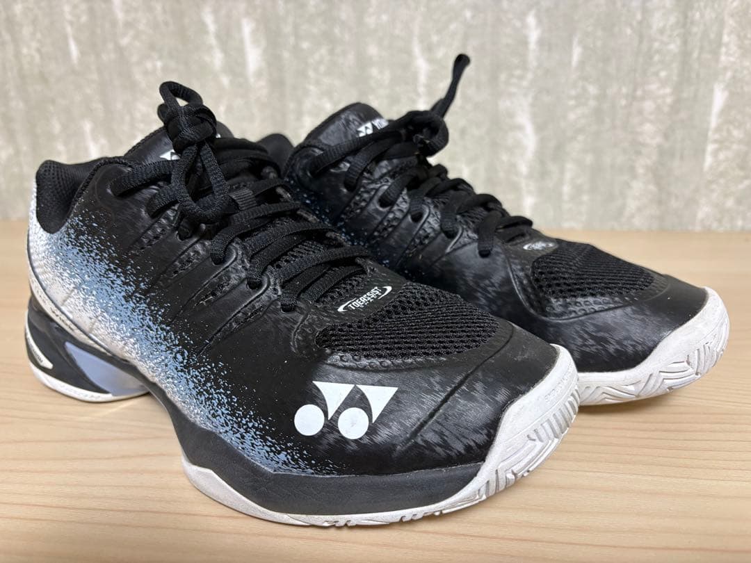 【2足まとめて】YONEX ヨネックス　テニスシューズ 23.5cm 4E