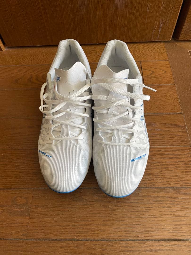 サッカースパイク（固定） ASICS ACROS3 27.5cm