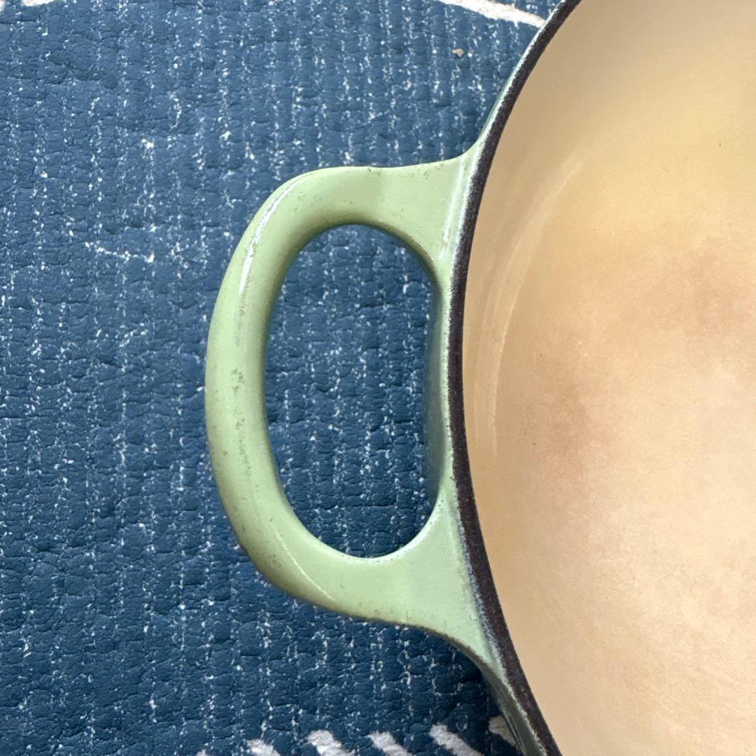 ルクルーゼ マルミット Le Creuset グリーン両手鍋 22㎝