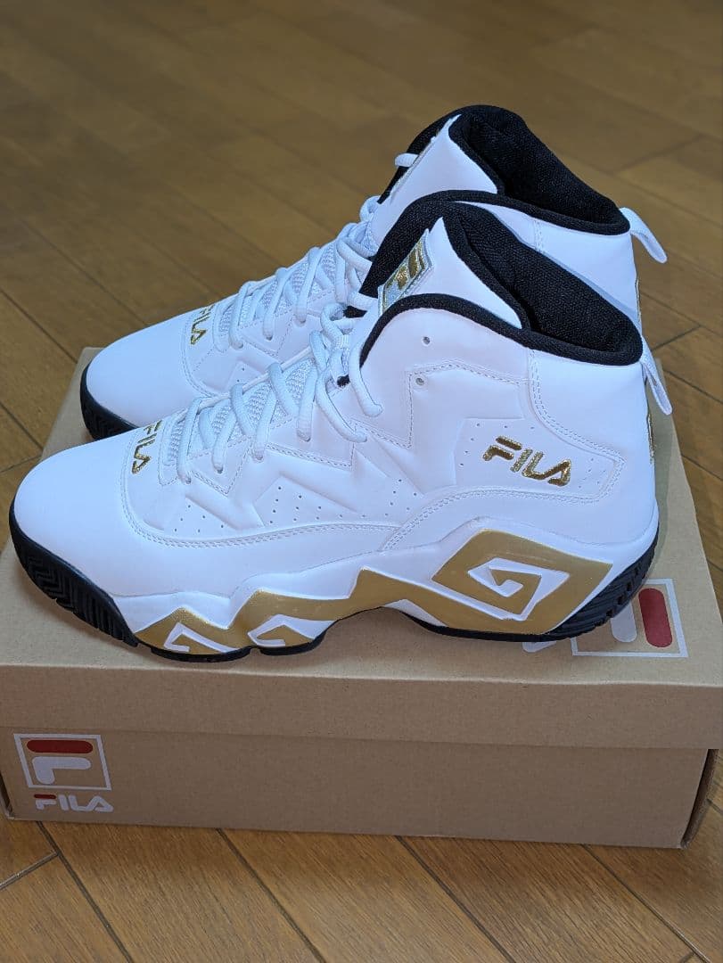 早い者勝ち・FILA MB ホワイト ゴールド ハイカットシューズ