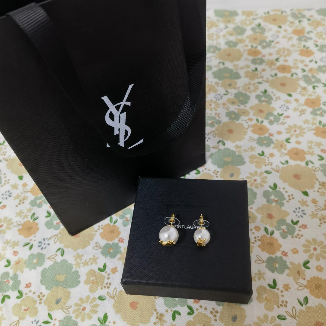 早い者勝ち！YSL ロゴ パール ピアス 可愛い