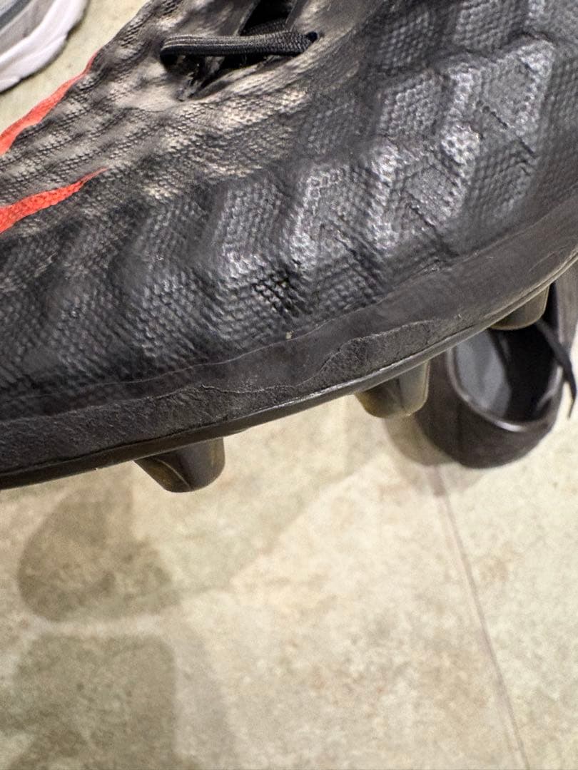 Nike ハイパーヴェノムファントム　HG 26.5