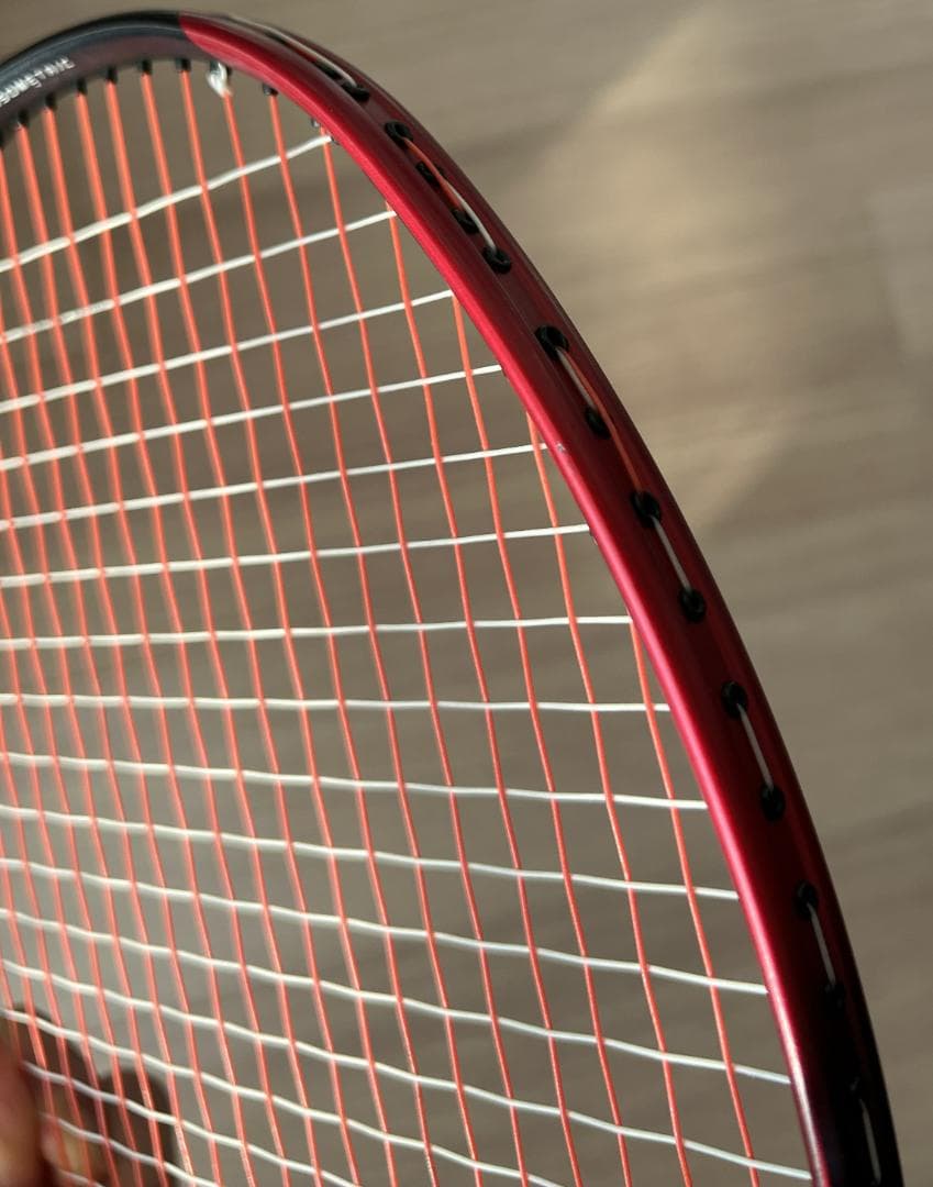 【美品】YONEX ナノフレア700（NANOFLARE 700） 5UG5