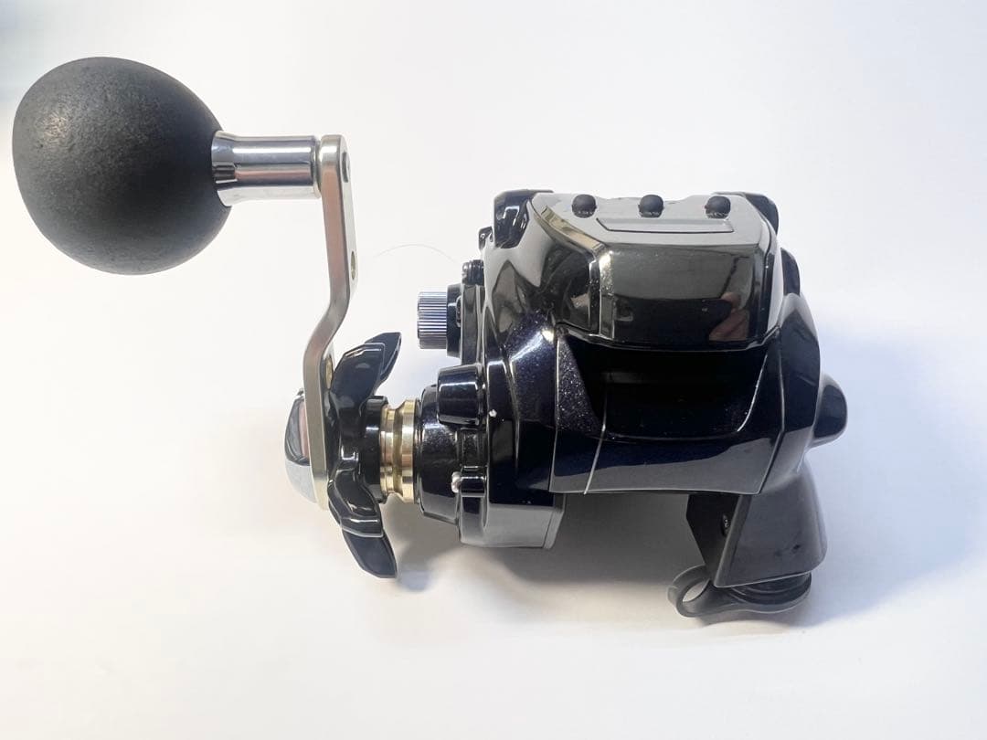 ダイワレオブリッツ150J （右）