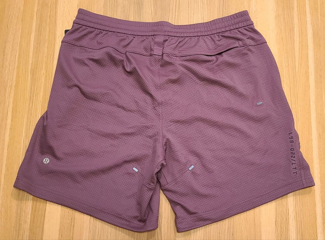 ルルレモン ハーフパンツ XL 新品未使用 パープル ジム トレーニング 匿名