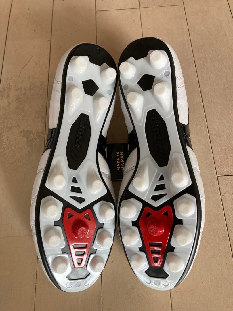 モレリア2ジャパン　クロスステッチ　白　26.5㎝　新品。