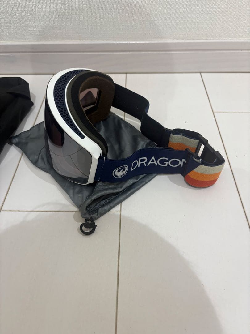 DRAGON ドラゴン　ゴーグル　スノーボード　　LUMA LENS