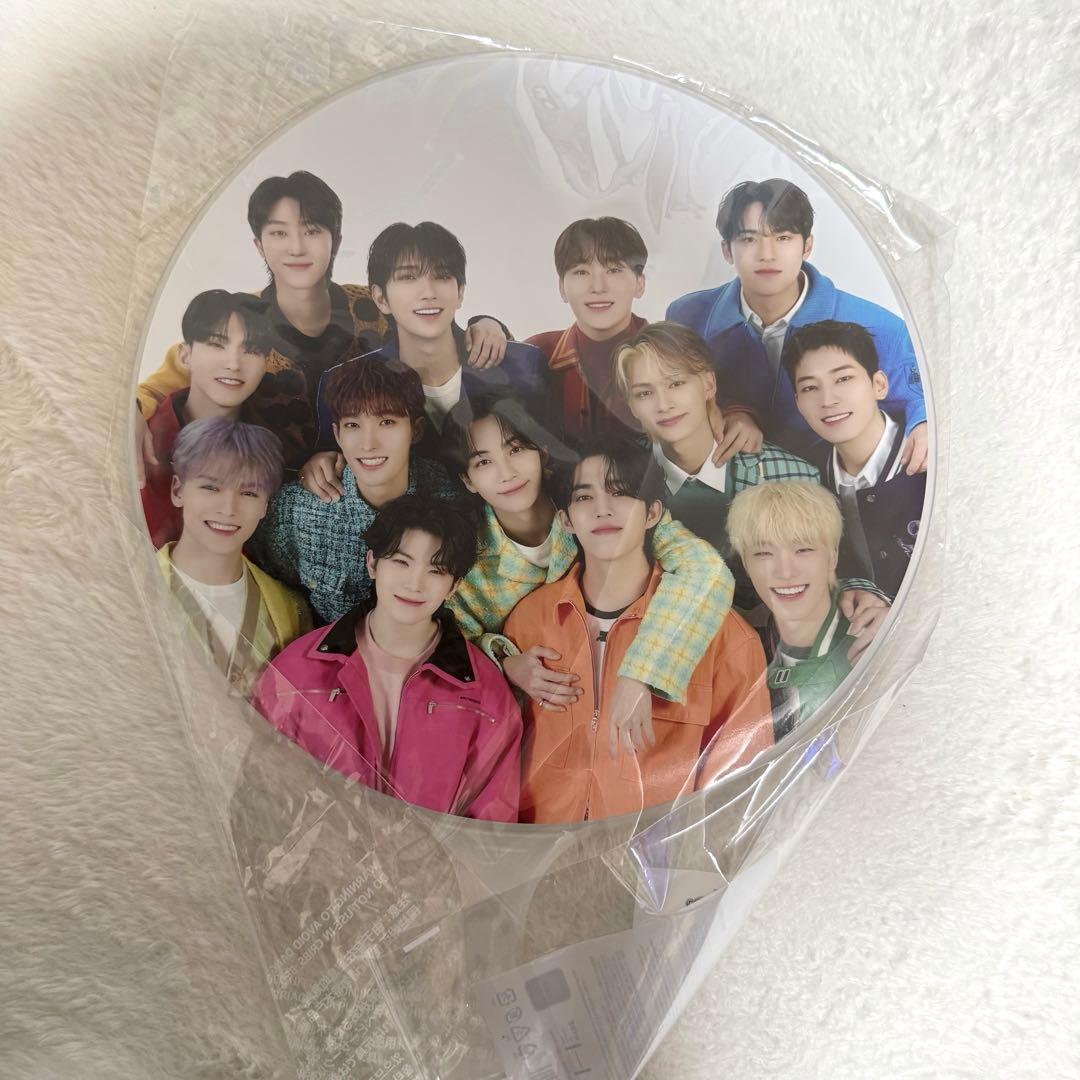SEVENTEEN FOLLOW うちわ