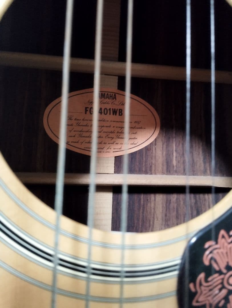 アコースティックギターyamaha fg-401wb