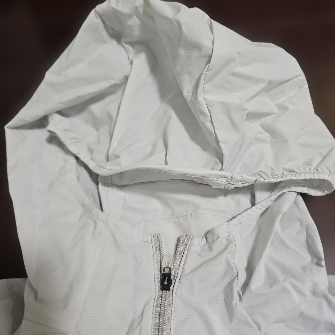 THE NORTH FACE ウィンドブレーカー ホワイトグレー