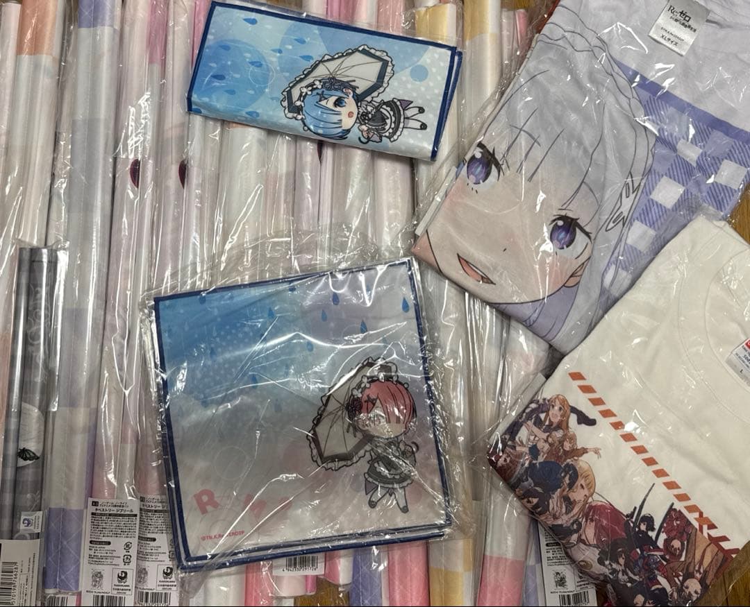 アニメグッズ まとめ売り 大量 1000点超