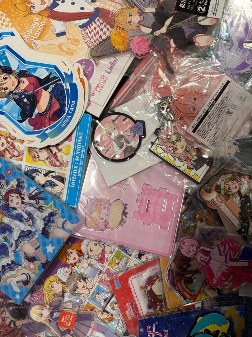 アニメグッズ まとめ売り 大量 1000点超