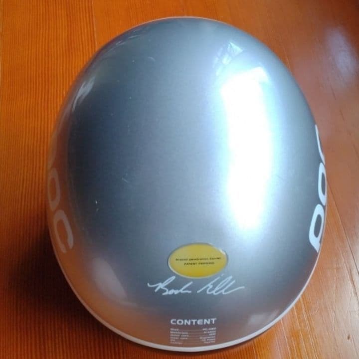 【最終処分セール】POC　ポック　スキー　レーシング　ヘルメット 55/56