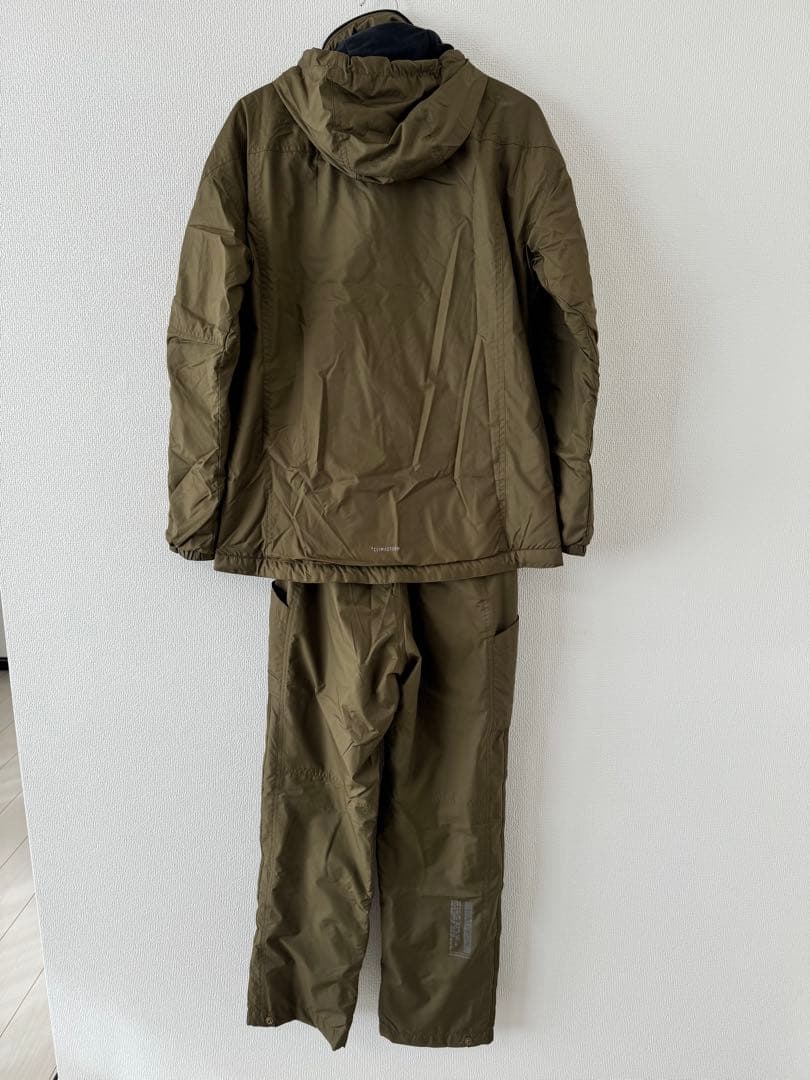 フル•フロンタル　adidasジャージ上下